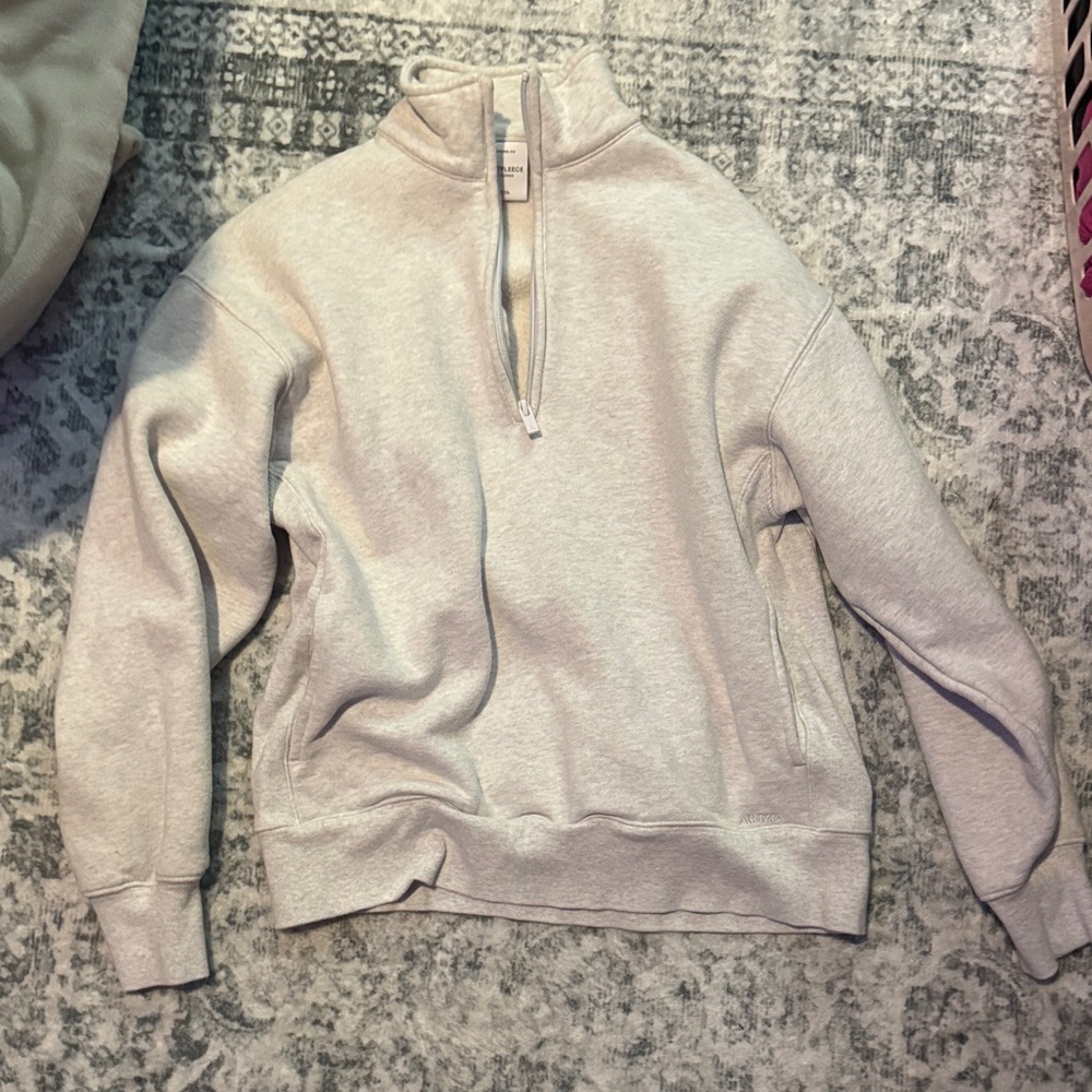 Aritzia Cream Quarter-Zip Sweatshirt